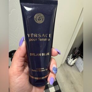 Versace Dylan Blue Pour Femme Bath Gel - Navy and Gold
